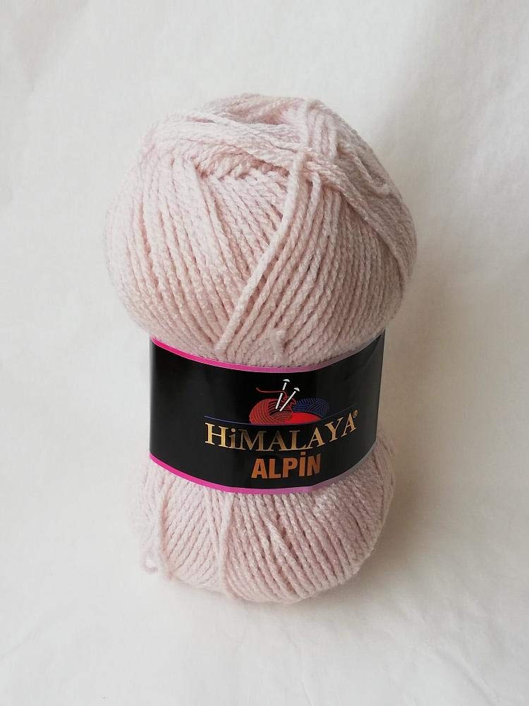 light Beige crochet and knitting yarn