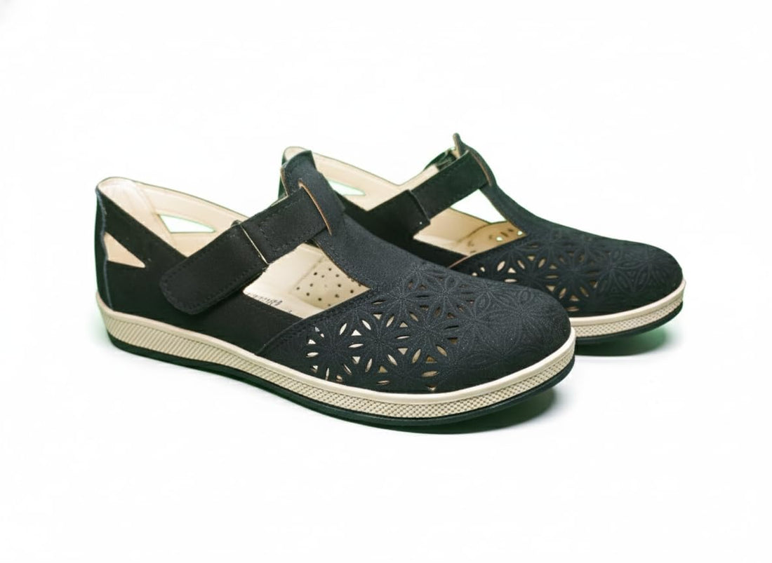 Comfortable and fashionable women's shoes with flexible sole - floral design embossed with high quality materials