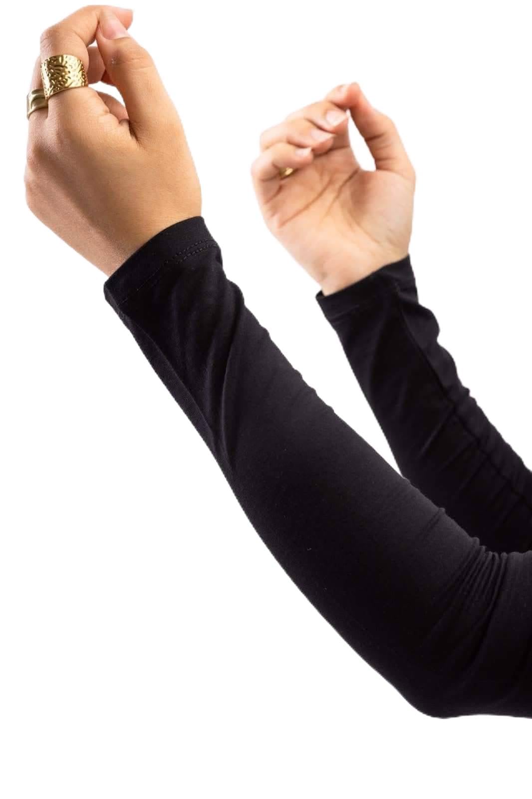 Long Sleeves Sunscreen Black Fabric for Sports and Outdoor Activities