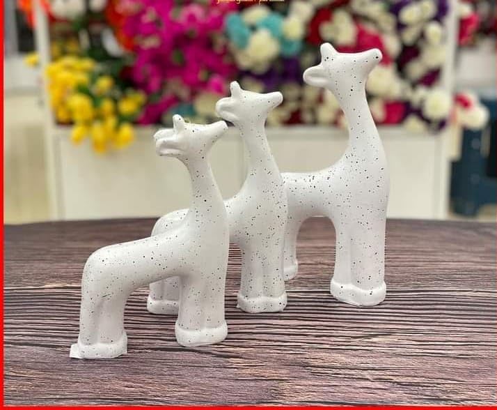 Antiques for home 3 pieces deer shape white color