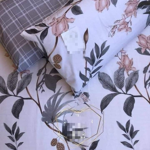 طقم ملاية قطن -عامريه بيور عالى الجوده 4 قطع من a.m.j ملية 240x260 مع 1 غطاء مخده طويل 160 سم مع 2 غطاء خدادية 50x70 /
