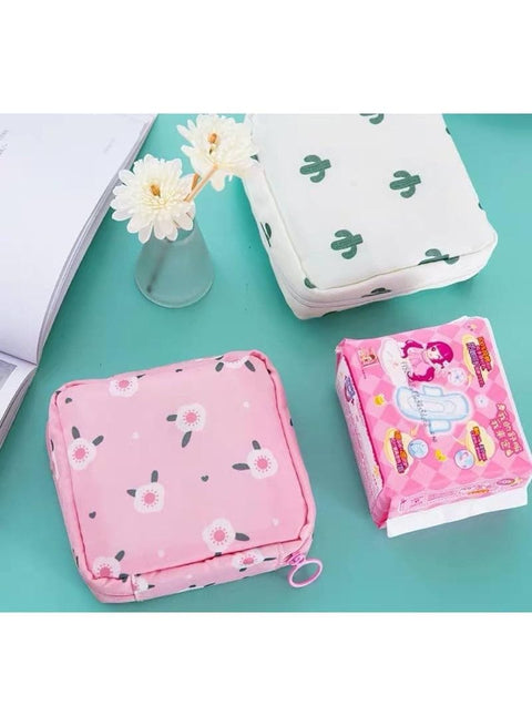 Small Waterproof Sanitary Pad Holder, Multi-Purpose for Women, Secure and Convenient, Plastic, 5 Items