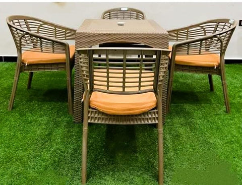 Set of 4 Crystal Chair and High Table for Garden and Home (beige)
