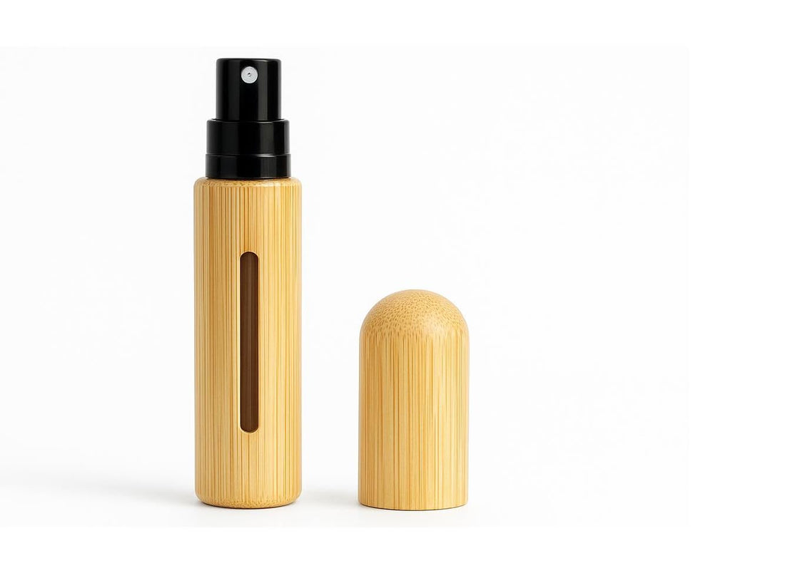 "Premium Glass Spray Bottle with Natural Bamboo Lid – Refillable for Perfumes, Essential Oils & Cosmetics – Stylish Design, Eco-Friendly, Perfect for Travel & Everyday Use" (5ML)
