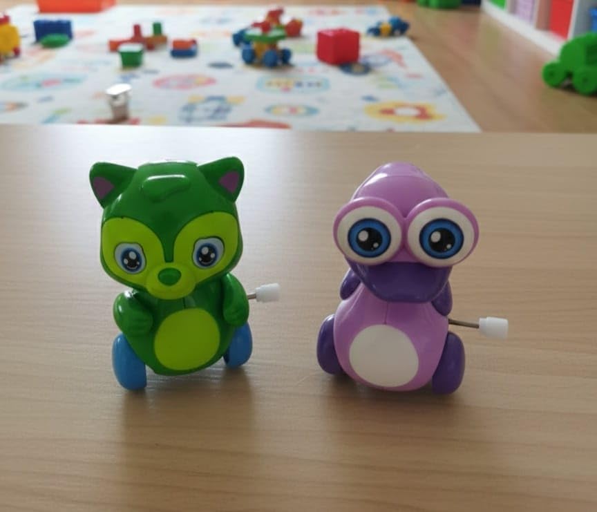 Wind-up Children's Toy Set - 2 Moving Pieces 8