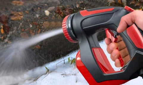 "HYDRO HANDLE SPRAY Cannon: A revolution in cleaning cars, homes and gardens with power and effectiveness!" - Generic