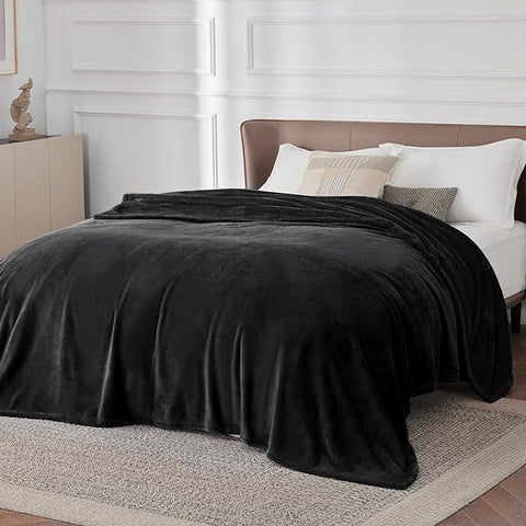 Moro Moro 3 Soft Blanket Winter Warm Throw Blanket Sofa Blanket Cuddly Large Living Blanket 220 * 240cm and 2 Pillows