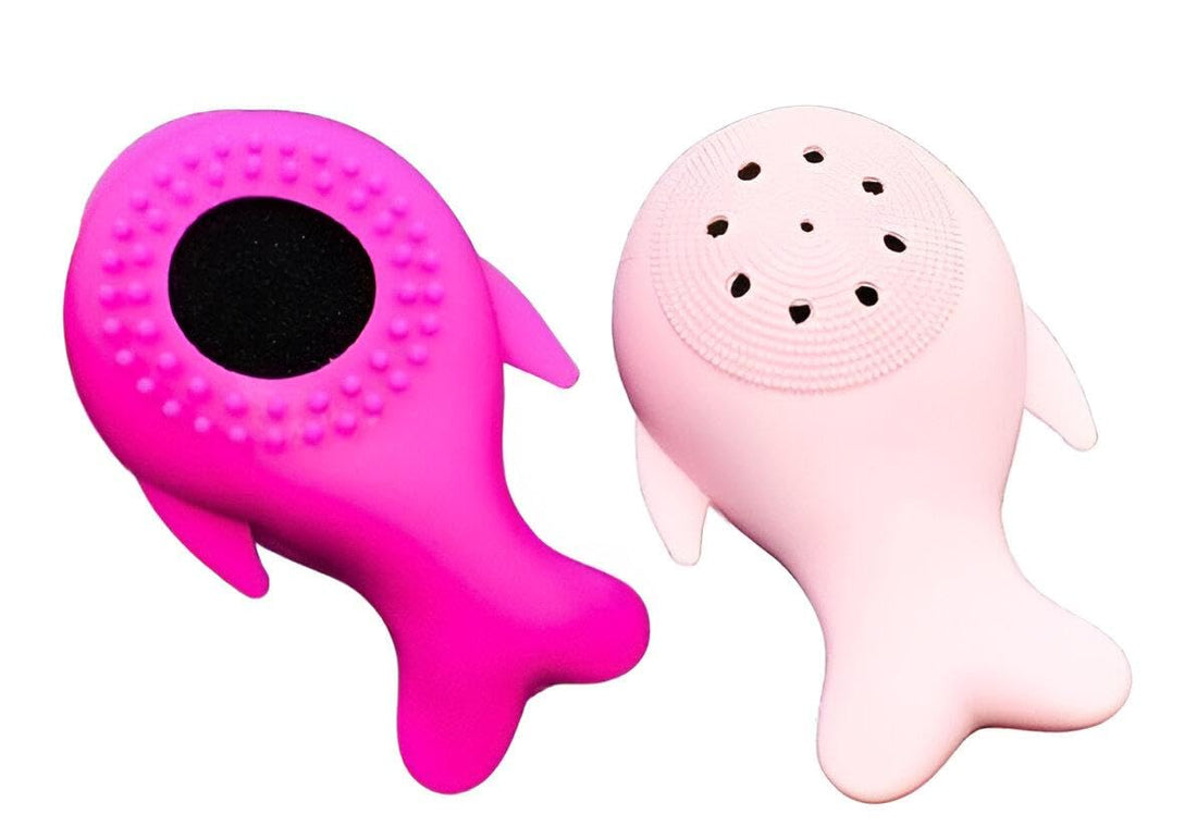 Silicone Brush - Deep Cleansing Whale-Shaped Face Massager and Gentle Exfoliator with Soft Bristles for Everyday Washing and Radiant Skin, Ideal for Sensitive Complexions (2 piece of the color shown)