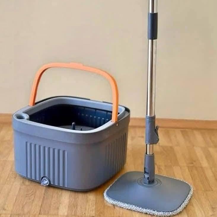 Square Floor Mop with Bucket and Squeezer – Self Cleaning System & Clean Water Separation for Wet and Dry Use