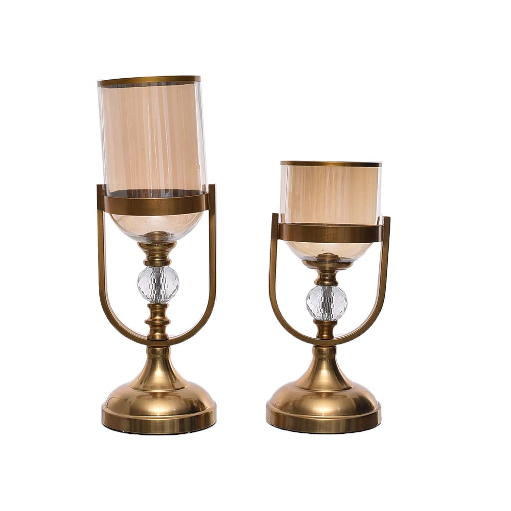 Diamond home decorations overlapping circles of different sizes with a golden attached core and a black metal base
