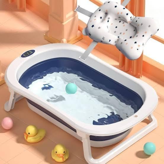 Silicone Foldable Bath Tub Large Size Practical Flexible Space Saving Bathtub Portable Bathtub for Adults and Kids Durable High Quality Material White Grey