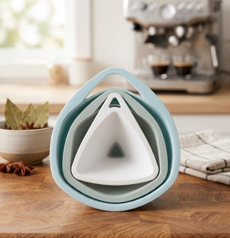 Dollar 3 Piece Plastic Triangle Funnel Set 13x13x16cm for Import Houseware