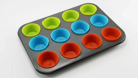 Generic Non-Stick Cupcake Baking Tray with 12 Silicone Moulds, Multicolour Reusable Cupcake Liners Set, .smk