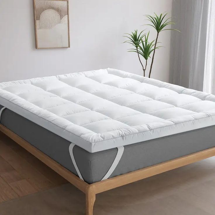 Home Station Premium Quilted Mattress Topper, White, 7cm Thick, 800GSM Hollow Fiber Fill, with Corner Straps (200x200)