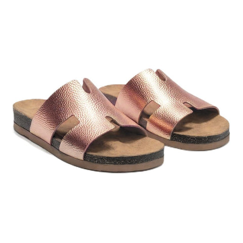 Elegant women’s slippers with a modern design, featuring a soft cushioned sole—lightweight and perfect for daily use and summer outings Size - BK20
