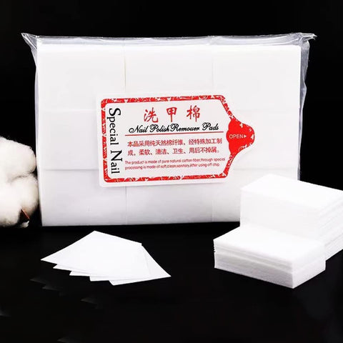 Non-Woven Nail Pads - Soft 48x48mm Lint-Free Cotton Pads, 200 Piece Set, Suitable for Nail Art Designs, Eyelash Extension Cleansing and Makeup Remover Touch-Ups, Absorbent, No Fraying