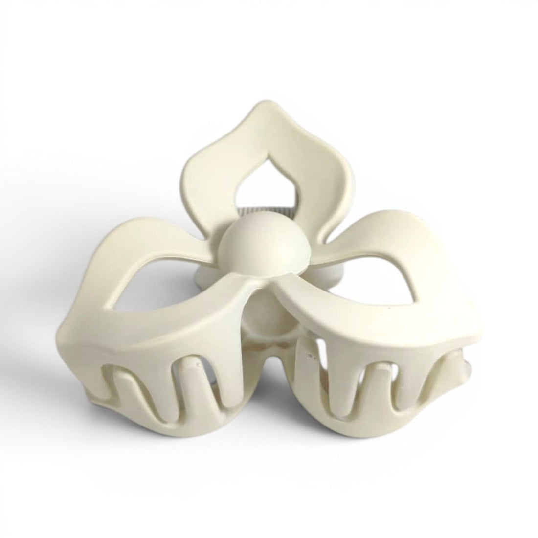 Catch Up Three Petal Flower Claw Clip for Women & Girls, Elegant Floral Hair Claw with Strong Grip, Cute Stylish Hair Accessory for Daily Wear, Work, Parties & Special Occasions