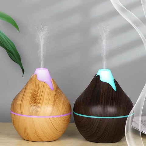 QSHOPUSB Mini Aroma Humidifier, Ultrasonic Aroma Diffuser, Portable and Stylish Essential Oil Diffuser for Home and Office, 5V, 3W, 200ml with 7 Assorted Colors LED Light (Dark Brown)