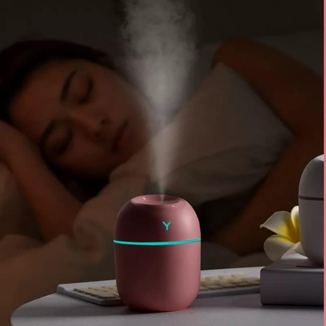 Chocozone USB Operated Cool Mist Humidifier Diffuser with 7 Color Lights Air Humidifer for Room Office Car (300 ML)- Random Color