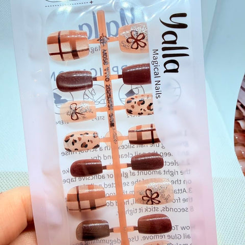 Cat Eye Press On Nails with Artistic Design | Salon Finish Magnetic Effect | Glossy False Nails, Short Length | 12 Designs and Colors (Beige & Marron & Cheetah)