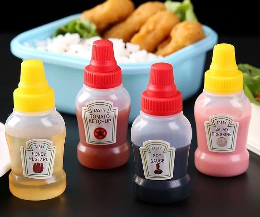 25ml Mini Ketchup Bottles - Portable Sauce Storage Squeeze Condiment Bottles for Lunch Boxes Picnic Party (4 Pack)