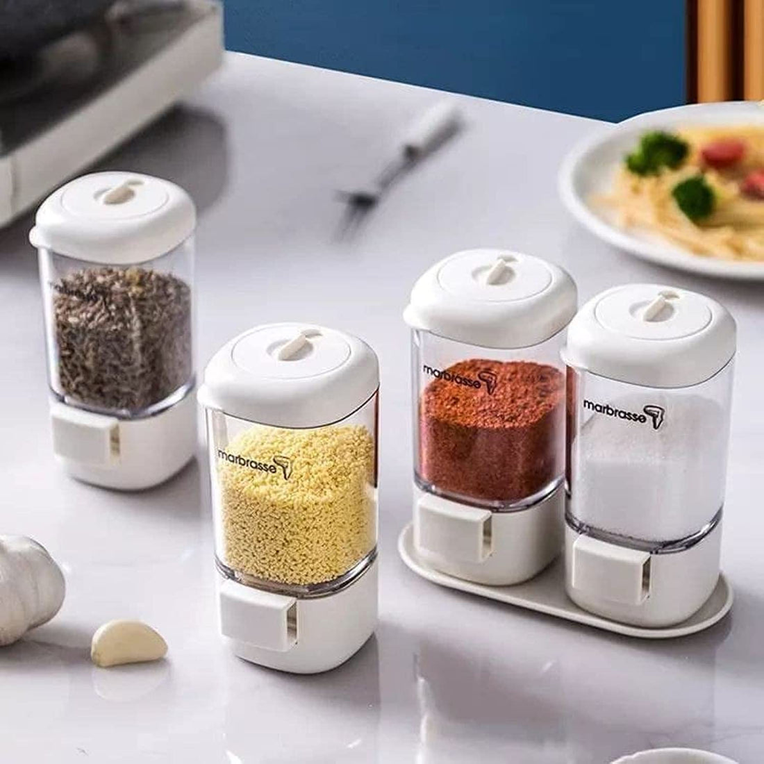 Generic Salt/Sugar & Spice Shaker (2 Pieces) - Plastic Material