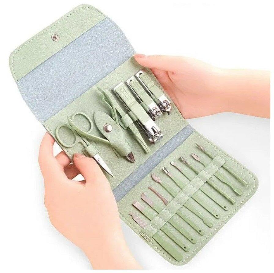 Generic 16-Piece Stainless Steel Manicure Pedicure Set with Folding Travel Case:, Durable, Rust-Resistant Tools for Long-Lasting Care