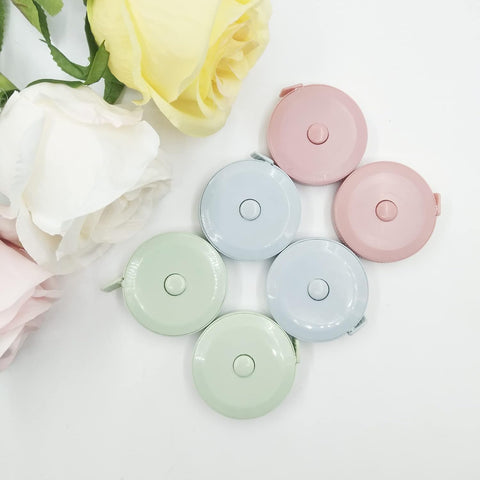 Mini Circular Portable Multi-Color Measuring Tape for Daily Use – Easy to Read, Retract & Store for Sewing, Crafting, Body & Office Measurements