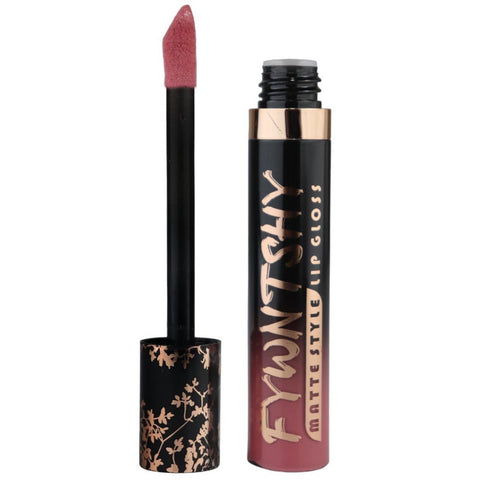 Might Cinema Fywntshy Lip Gloss Matte-Shade Number 211