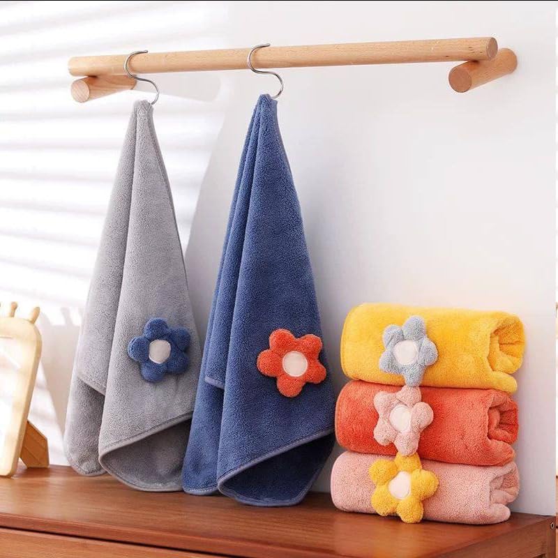 High Quality Large Kitchen Towel Perfect for All Kitchen Cleaning Tasks, Absorbent and Soft Fabric Absorbs Liquids Quickly, Large Design Gives You Ample Space to Clean Without Fatigue - Multi Color