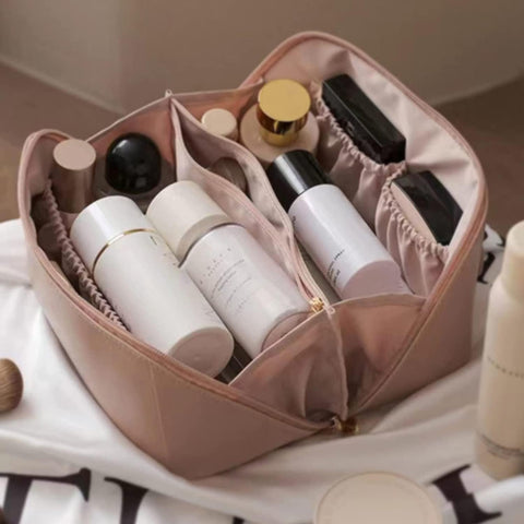 Waterproof Cosmetic Bag Makeup Bag Travel PU Cosmetic Toiletry Bag Makeup Leather Toiletry Bag for Travel, Bathroom and Storage (black)