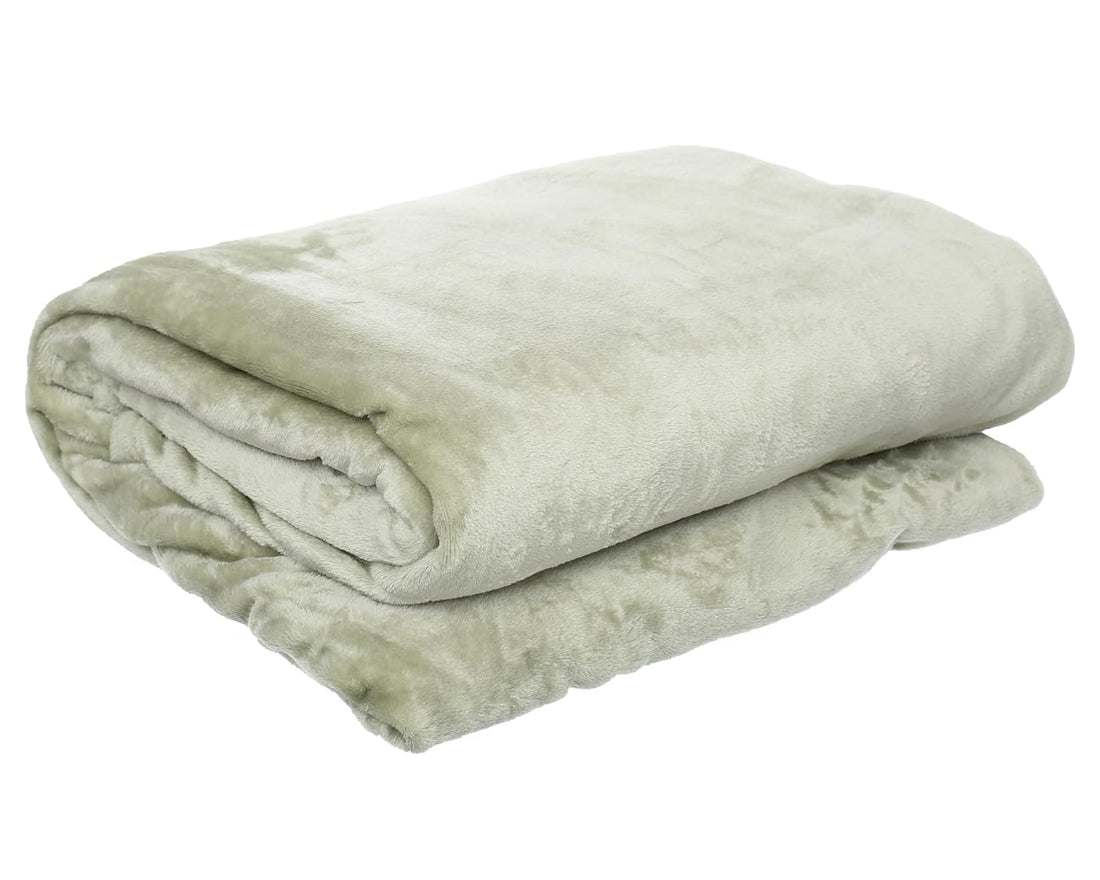 Miro Plush Heater, 220 cm × 240 cm Size, Olive