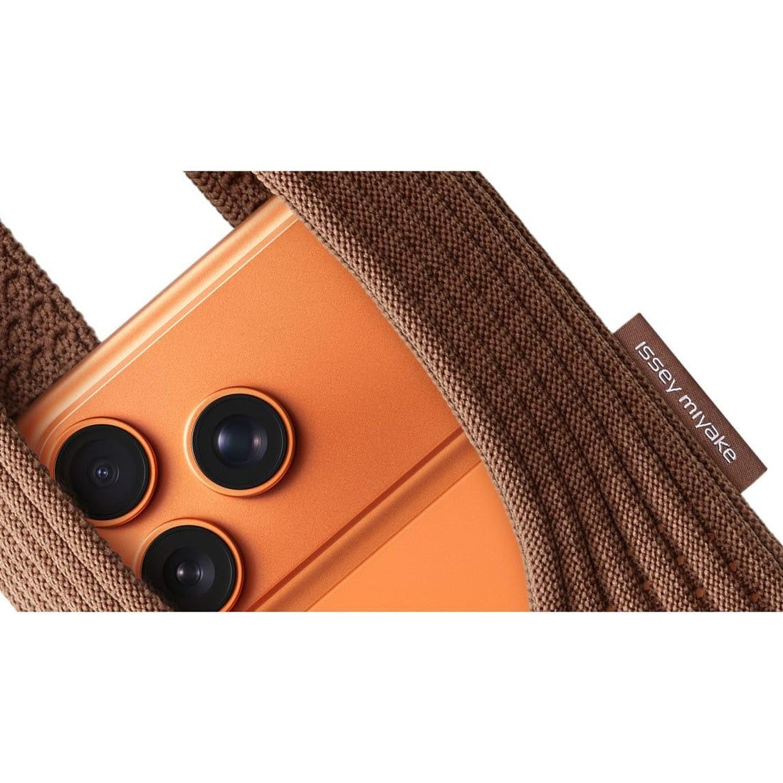 Compatible With iPhone Pocket by ISSEY MIYAKE - Long - Brown
