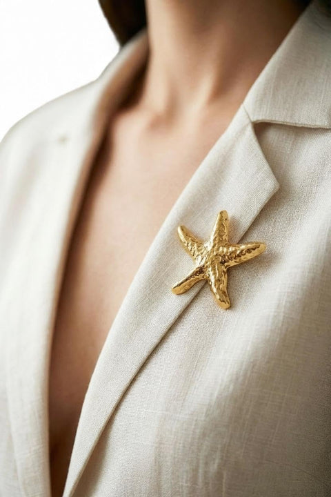 Brooch Set - Elegant Gold-Tone Nautical Jewelry Collection Featuring Starfish, Seashell, Sun, and Spiral Designs for Ocean Lovers and Beach Style Enthusiasts Seeking Unique Accessories.