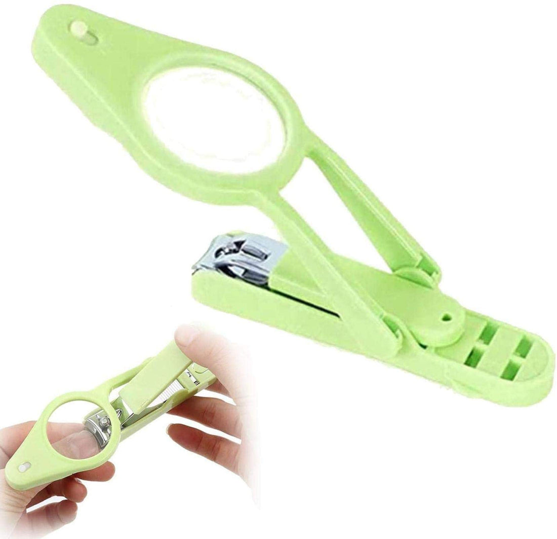 Nail Clippers with Foldable Magnifier and LED Light, Professional Stainless Steel Nail Clipper, Multi-Function Foldable Portable Splash Resistant 2 Pieces Green