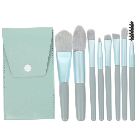 Mini Makeup Brush Set for Women Portable Blusher and Concealer Tools with Wooden Handles Easy to Clean for Travel and Daily Use (LIGHT GREN)