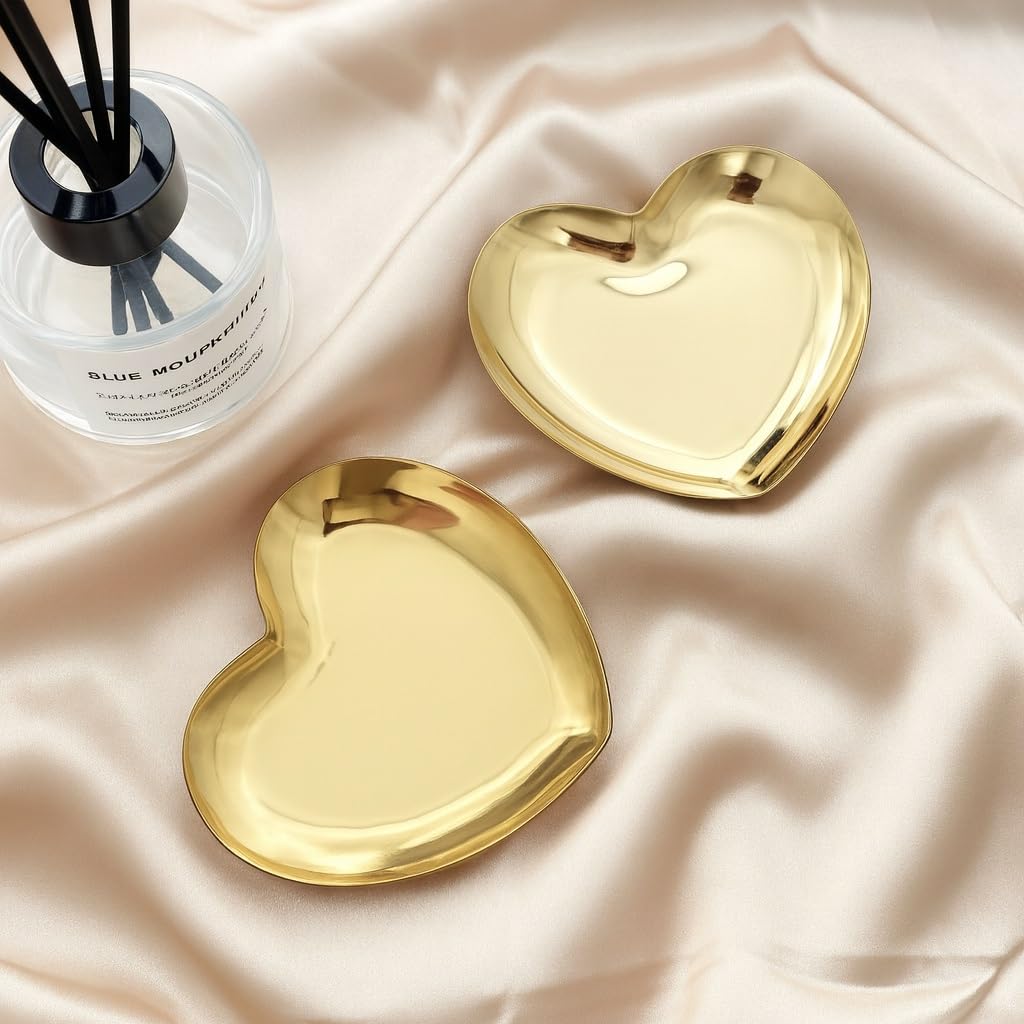 Home Care DD-828 Heart-Shaped Metal Serving Dish Charming Kitchen Dining Essential, Pack of 1 - Metal