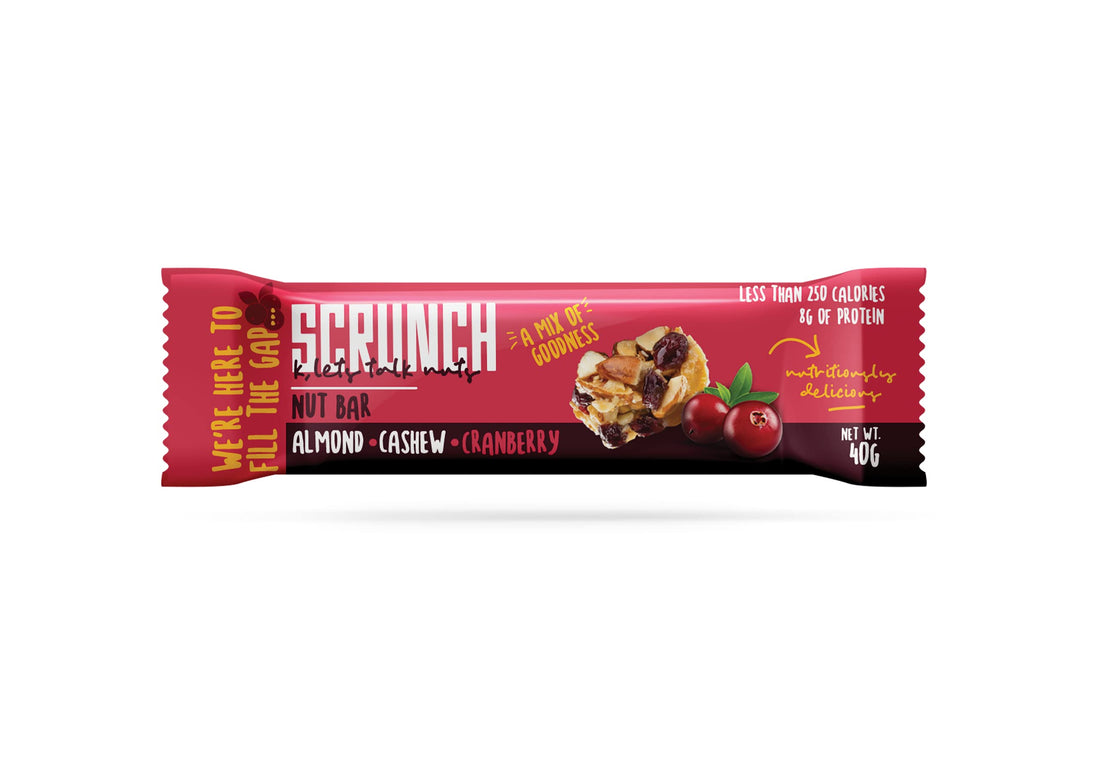 Scrunch - almond, cashew and cranberry bar 40g