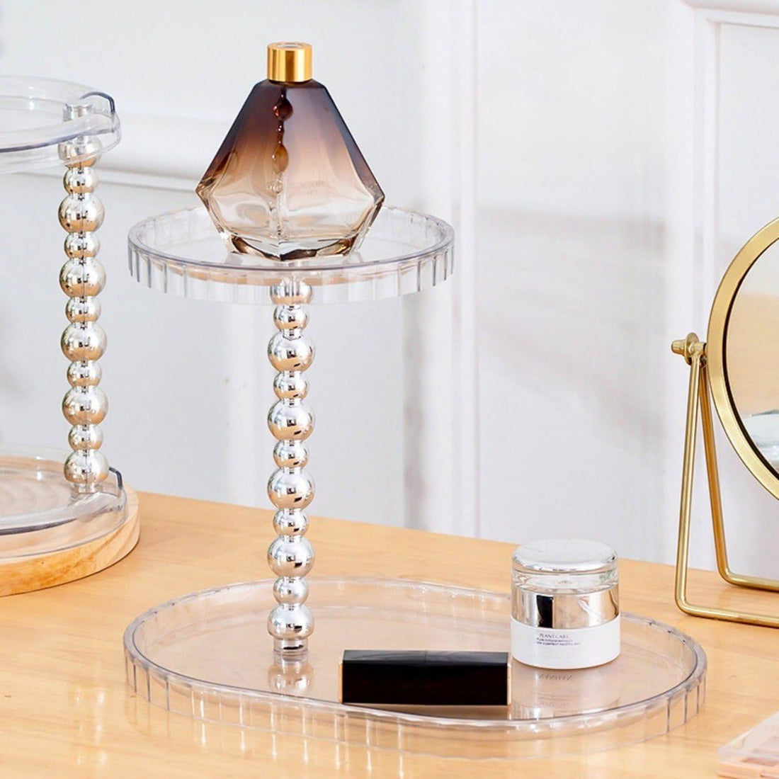 Clear Acrylic Multi-Purpose Makeup Organizer for Dresser and Dressing Room, Transparent Cosmetic Storage Box for Perfumes and Accessories Case