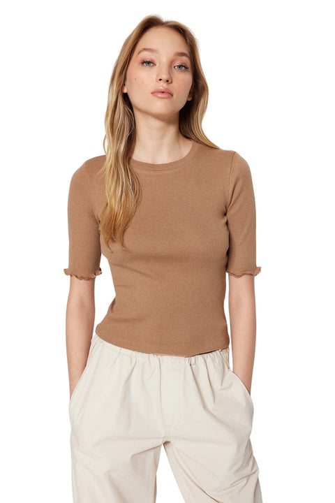 Trendyol Women Fitted/Situated Crew Neck Flexible Knitted Blouse TWOSS23BZ00025. Shirt (pack of 1)