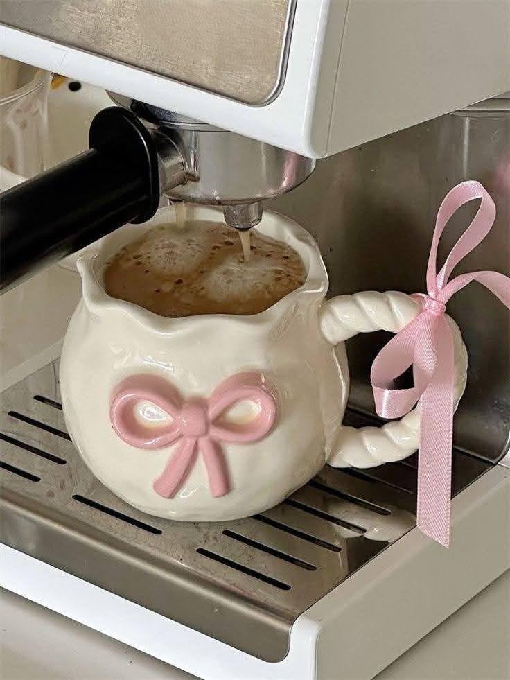 Bow Porcelain Mug, Heat Resistant, for Hot and Cold Drinks, .soh