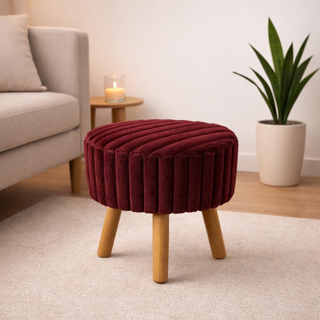 ZohnyHome Pouf Chair, Red Faux Fur Stool with Wooden Legs, Luxury Pouf Chair, Bedroom furniture