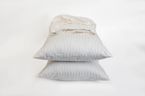 Striped Fitted Sheet Set - Fine Quality Hotels and Home Décor - 1 Fitted Sheet 200cm * 200cm + 2 Pillow Cases 50cm * 70cm - Matresses Up to 30cm - Brushed Cotton - Offwhite
