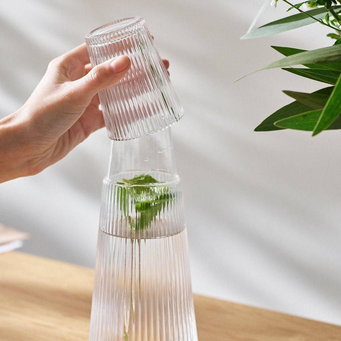 Glass Water Carafe Set with Cup, 1000ml Bottle and 200ml Cup, .nin