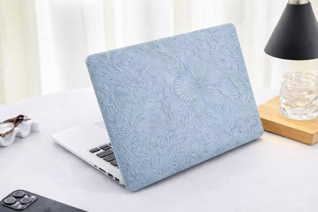 Embossed Floral Laptop Case for MacBook Air 15 inch (2023–2025, M2/M3/M4) – Slim Hard Shell Protective Cover Compatible with A2941 / A3114 / A3241 – Matte (Blue)