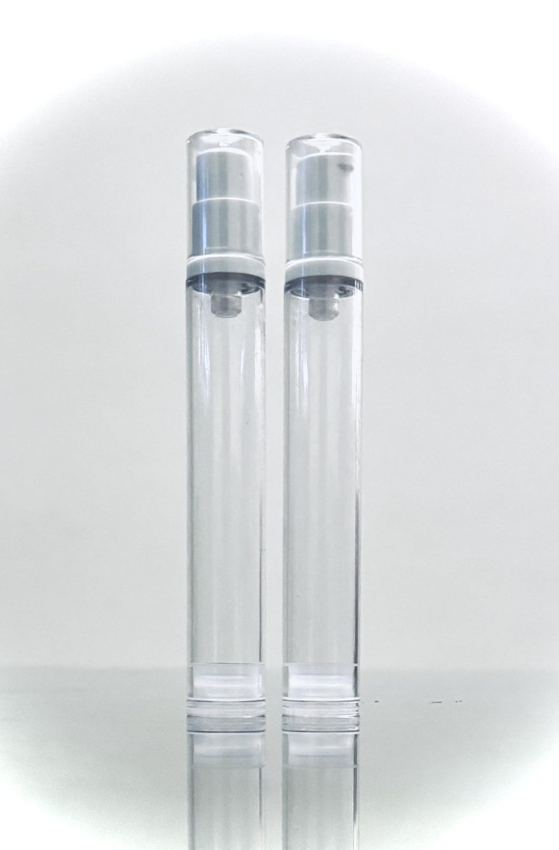 2 Pack Airless Empty Refillable Containers for Lotions, Serums, Oils, and More (15ml)