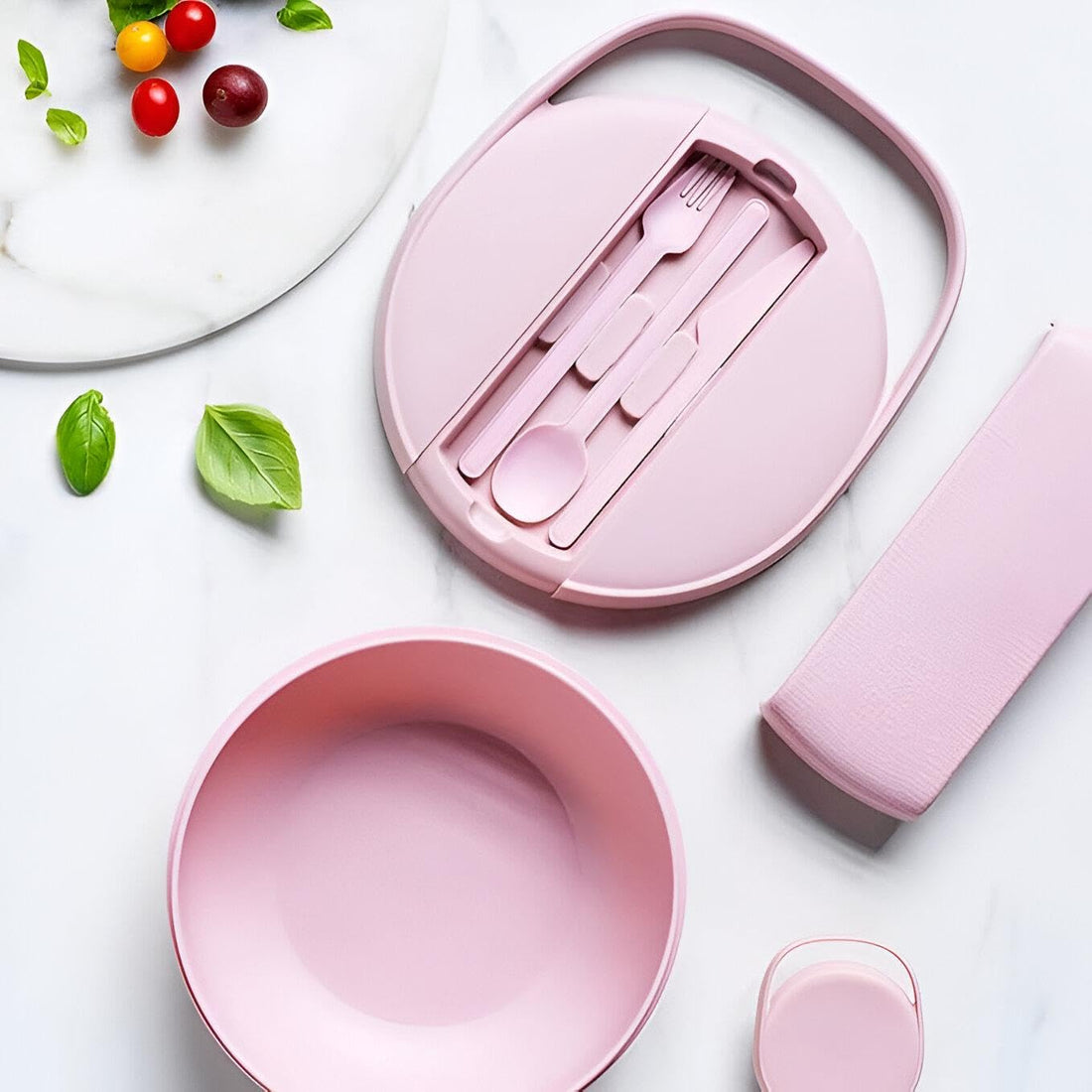 Versatile Silicone Box - Fully sealed lunch box set, microwave-friendly, comes with sauce container, utensils, and sushi sticks, all packaged in a colorful, convenient case.