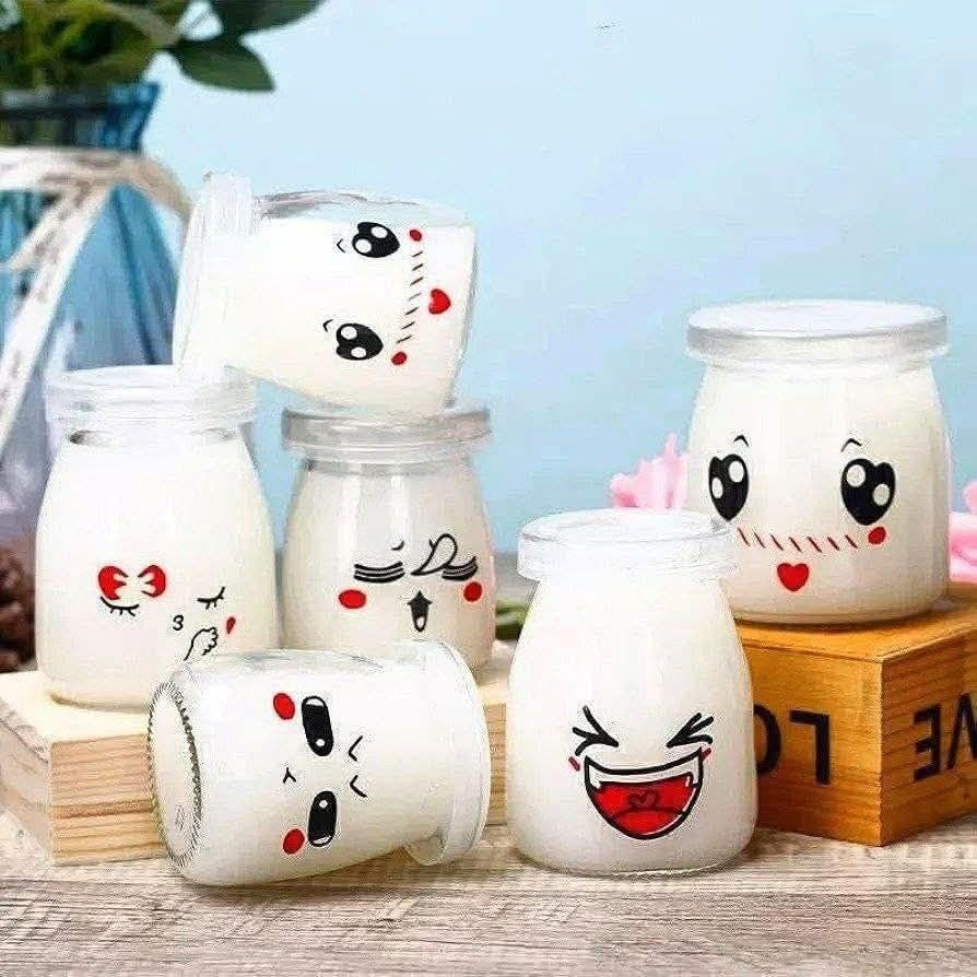 Versatile Snack Jar - Multi‑purpose glass jar with an airtight plastic cap, great for serving yogurt, caramel, jelly, pudding, chocolate, jam, honey, and other snacks without spills. (6)