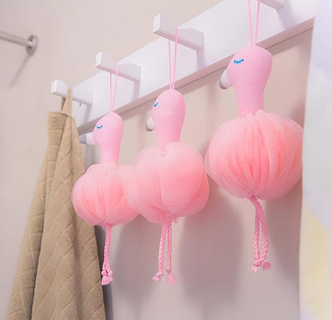 "Flamingo Bath Loofah: An Exceptional Wash Experience with a Touch of Beauty" - Generic
