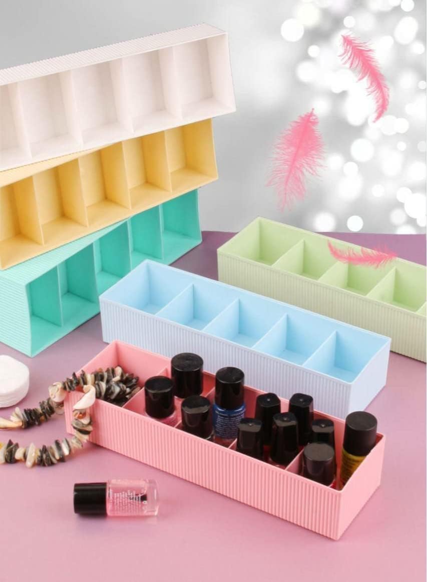 Stylish 5-Compartment Multifunctional Storage Box is the perfect solution for organizing your clothes and personal items at home.This box is creatively designed FASHION.HOME (Random), (11pec))